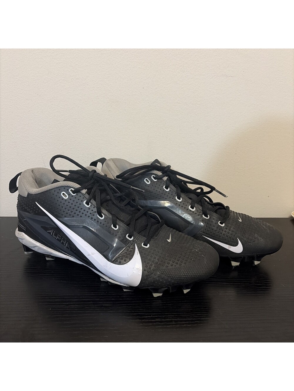 Nike Alpha Menace 4 Varsity Football Cleats Black/White FN0027-001 Men's Size 12